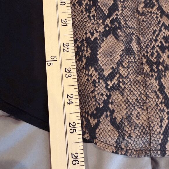 NEW! FRAME Silk Colorblock Blouse Noir Multi Python Print Button Up Size Small - Picture 11 of 12